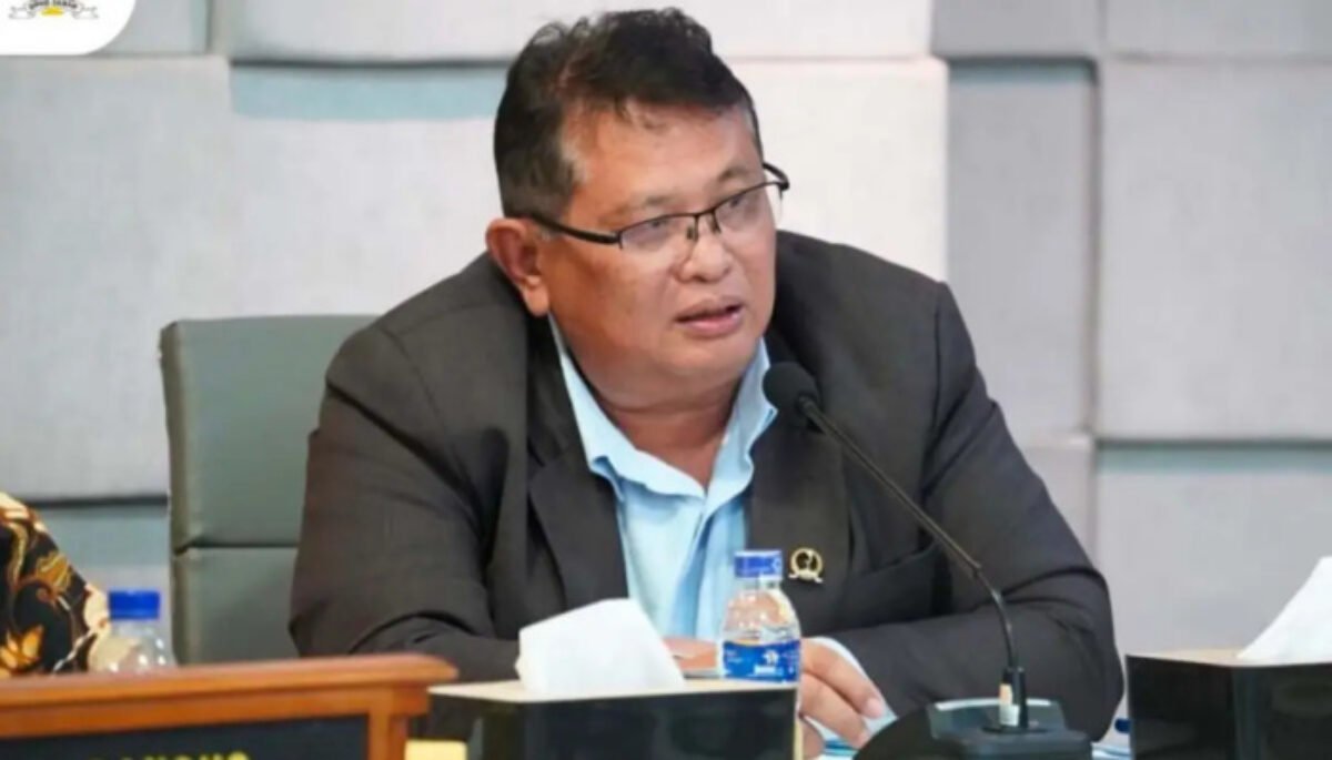 Anggota DPRD Jawa Barat. A. Yamin menekankan bahwa Wakil rakyat harus menyuarakan aspirasi masyarakat hingga ke pemerintah pusat.