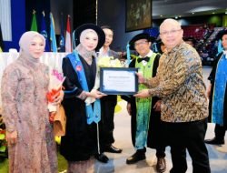 Bank bjb kembali menunjukkan dedikasinya dalam meningkatkan kualitas pendidikan melalui pemberian beasiswa S2.