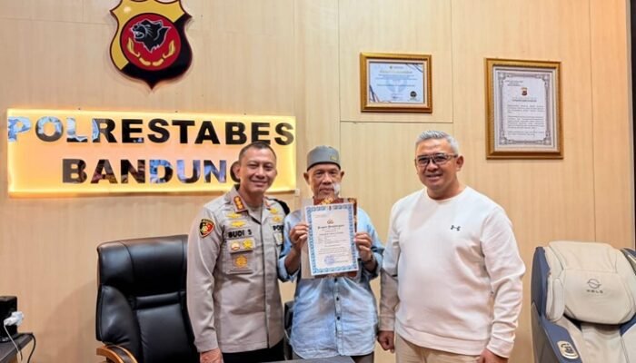 Kapolrestabes Bandung Kombes Pol Budi Sartono