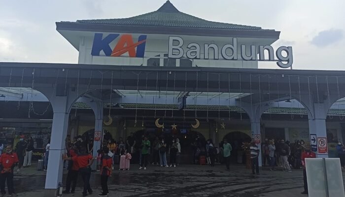 STASIUN BANDUNG