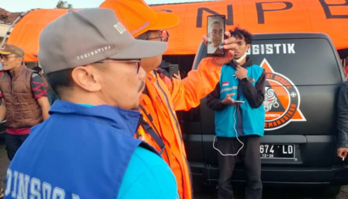 BPBD Kota Bandung Bantu Penanganan Bencana Longsor di Cisarua Bandung Barat