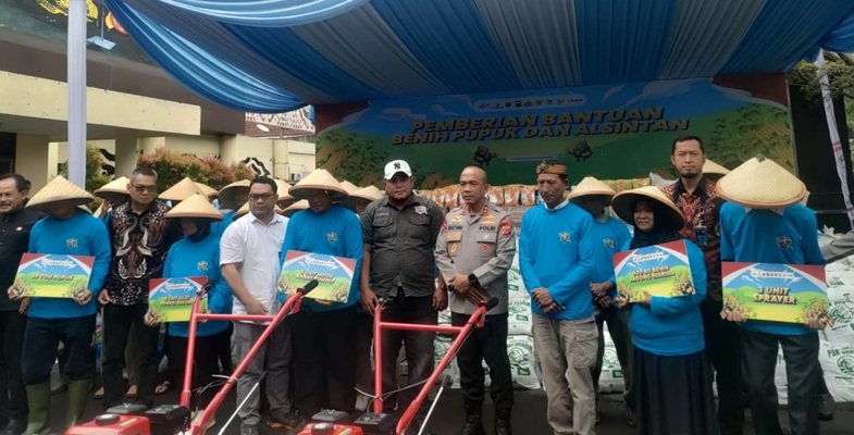 Polda Jabar Tanam Jagung