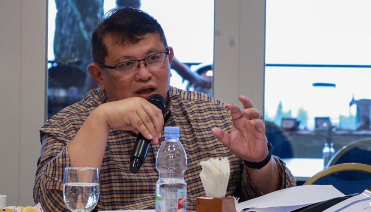 Bencana alam di Cisarua KBB, hingga melumpuhkan aktivitas sejumlah sekolah dasar, mendapat sorotan dari aggota Komisi V DPRD Jabar, A Yamin.