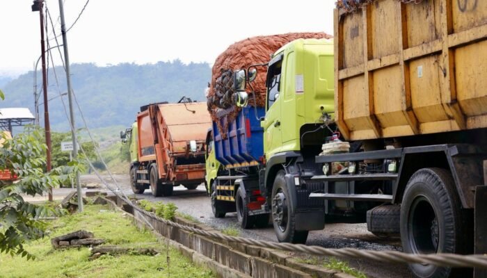 Zona V Penuh, DPRD Jabar Desak Pengurangan Kiriman Sampah ke Sarimukti