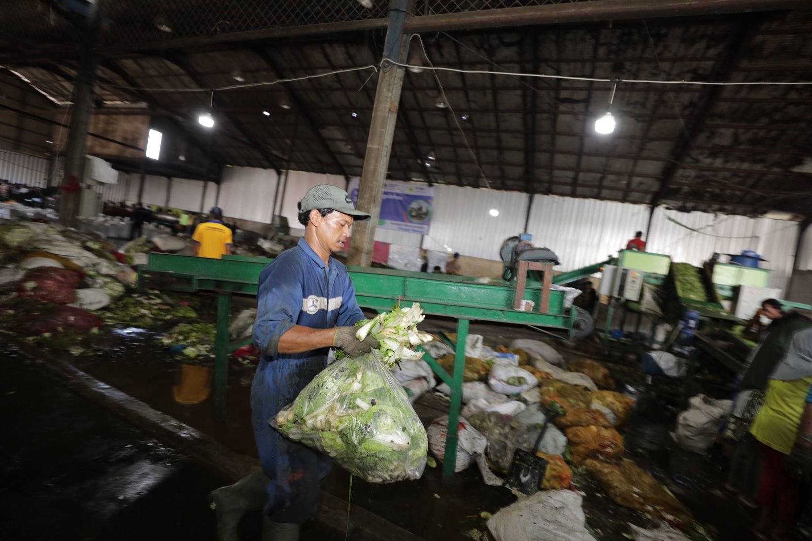 Pemkot Bandung Kejar Pengolahan 500 Ton Sampah per Hari