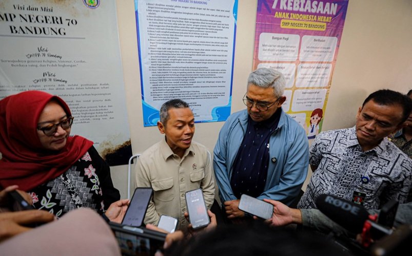 Wamendikdasmen Fajar Riza