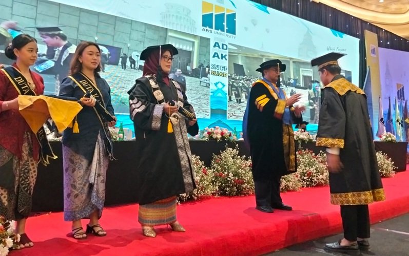 ARS University