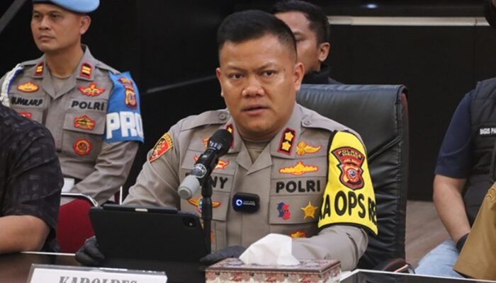 Kapolres Subang AKBP Dony
