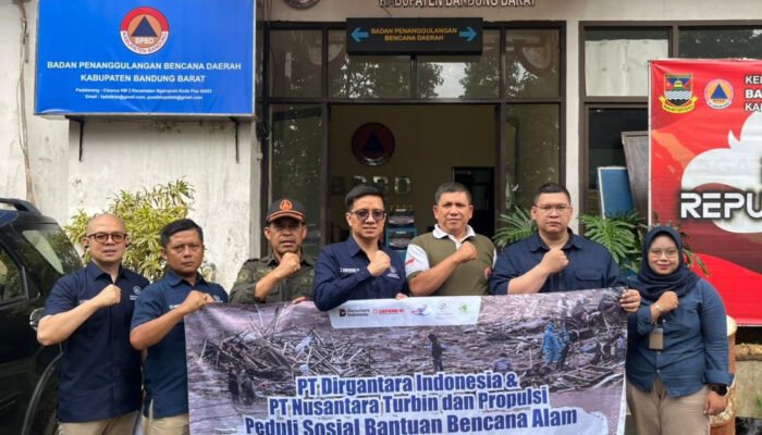 PTDI dan PT NTP menyalurkan bantuan