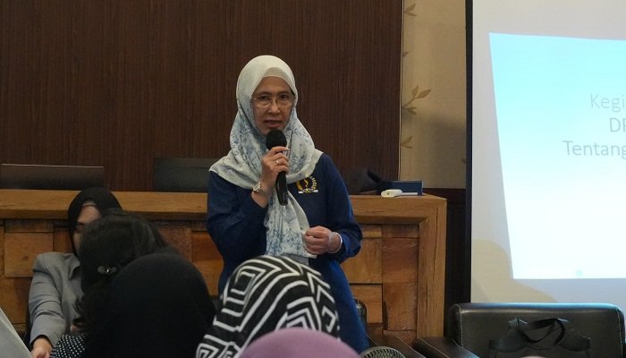 Di tengah Bulan Suci Ramadan, anggota DPRD Jabar Hj Ratnawati, menghadiri perayaan Cap Go Meh di Kelenteng Hok Lay Kiong, Selasa (3/3/2026).
