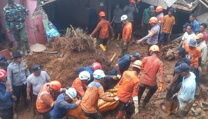 Longsor Sumedang