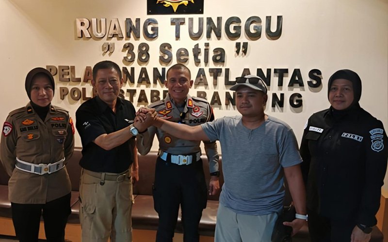 SEPAKAT Damai