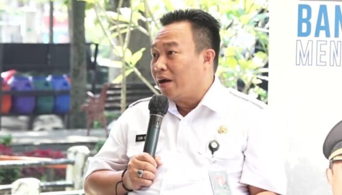 Pemkot Bandung Perkuat Antisipasi Pohon Tumbang dan Reklame Roboh