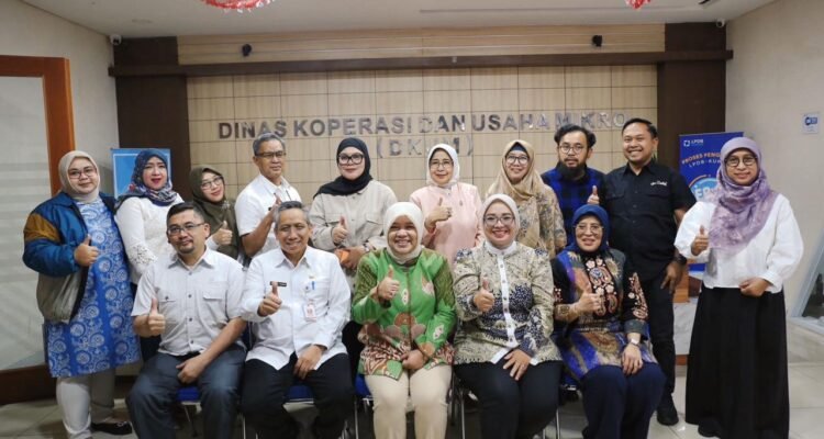 Komisi II DPRD Jabar Tinjauan Perkembangan Koperasi dan UMKM di Depok