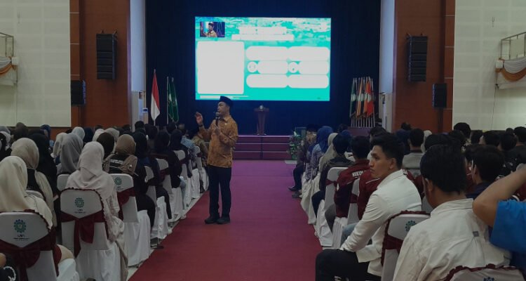 Kuliah Umum di UIN Bandung,Mendukbangga Wihaji: Pentingnya Peran Keluarga dalam Investasi SDM
