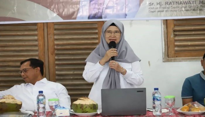 Anggota DPRD Jabar Hj Ratnawati melaksanakan kunjungan kerja ke Desa Sidawangi, Kecamatan Sumber, Kabupaten Cirebon, Minggu (12/4/2026).