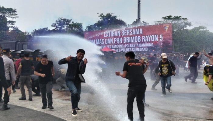 Latihan BErsama Sispamkota