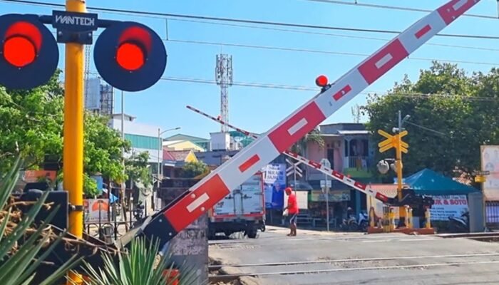 Pelintasan Sebidang KA