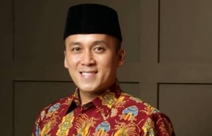 Billy Martasandy SPsi MSi PhD resmi diangkat sebagai anggota Majelis Pakar Asosiasi Dosen Kolaborasi Lintas Perguruan Tinggi (DKLPT).