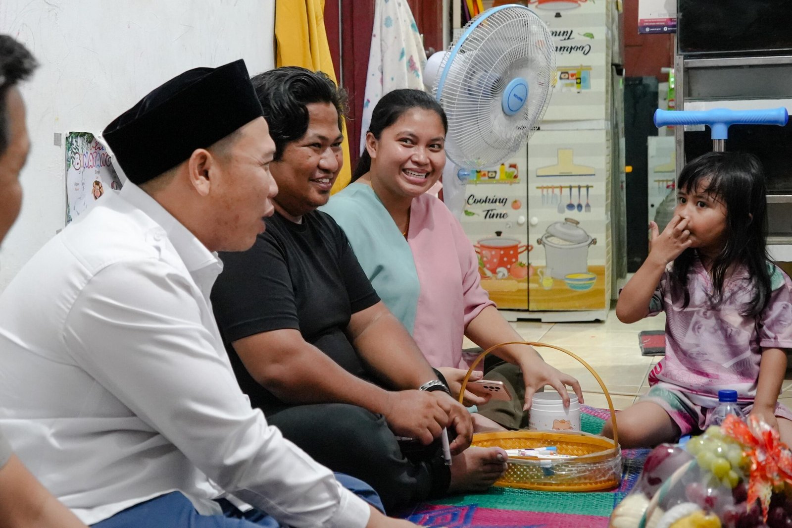 KemendukBangga/BKKBN Jabar Beri Trauma Healing bagi Korban KA di Bekasi