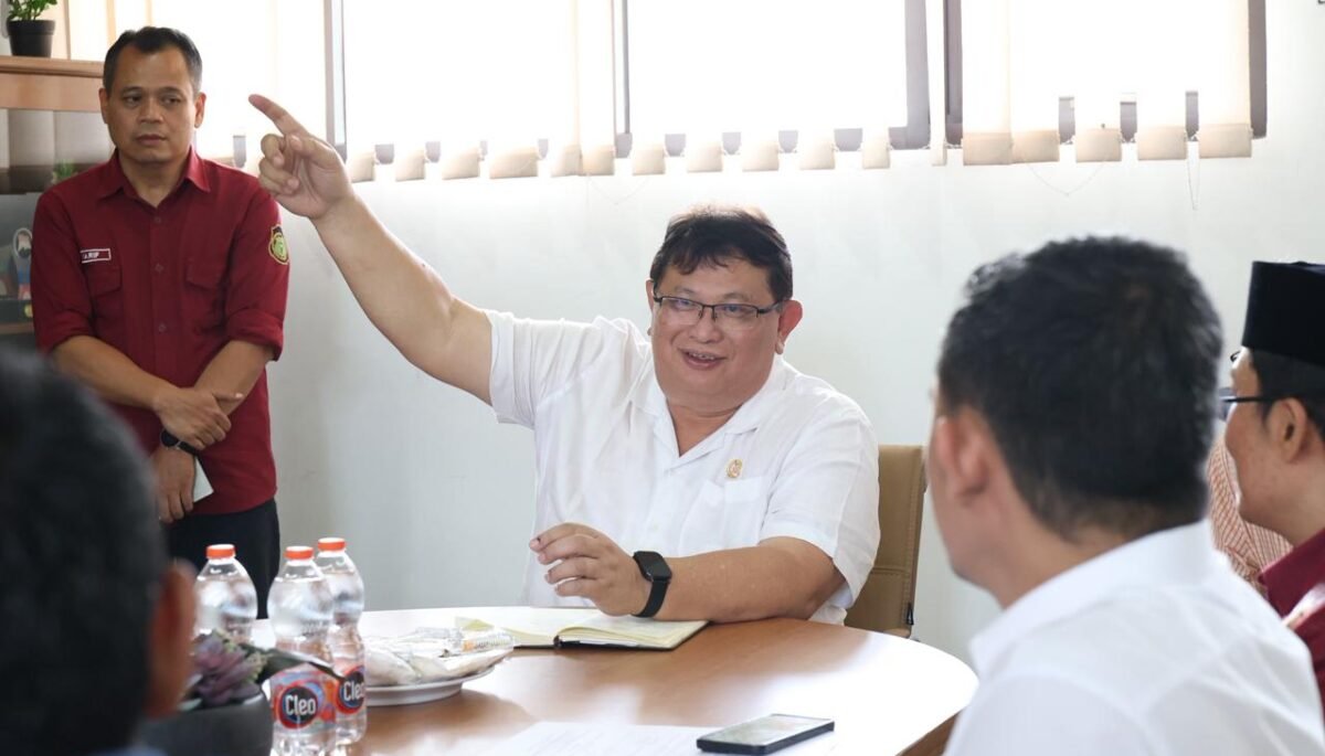 Cegah Polemik, DPRD Jabar Siapkan Payung Hukum Pengelolaan Masjid SMAN 3 Sukabumi