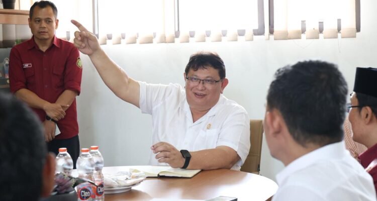 Cegah Polemik, DPRD Jabar Siapkan Payung Hukum Pengelolaan Masjid SMAN 3 Sukabumi