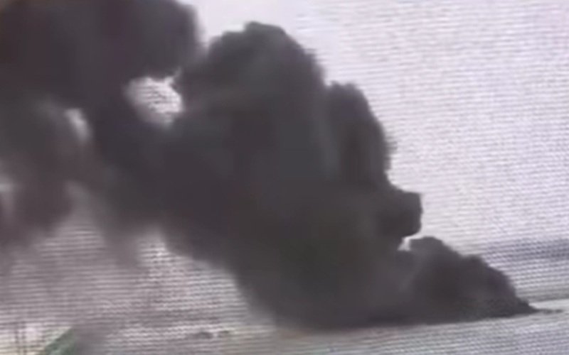 TERBAKAR