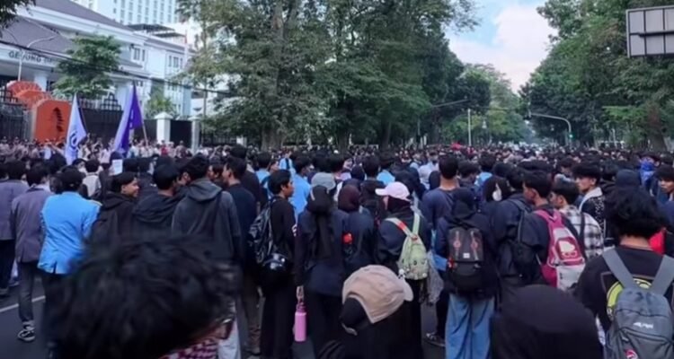 Mahasiswa