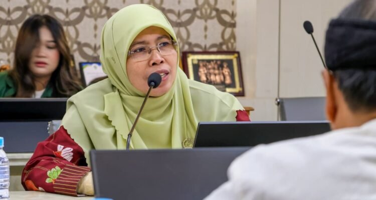 Wakil Ketua Komisi V DPRD Jabar Siti Muntamah