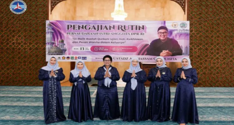 Hj. Ratnawati menghadiri Pengajian Rutin PIA DPR RI yang berlangsung di Masjid Baiturrahman DPR RI pada Rabu, (13/5/2026).