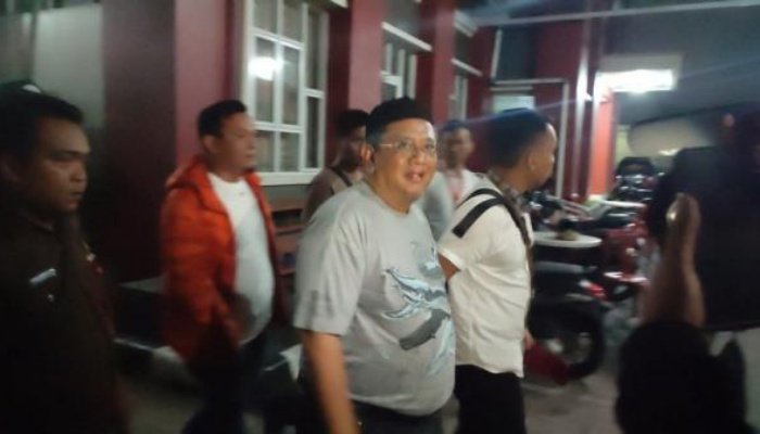 Kementerian Hukum menanggapi pengaduan dan permohonan perlindungan hukum yang diajukan Irfan Suryanagara erkait dugaan kriminalisasi hukum.