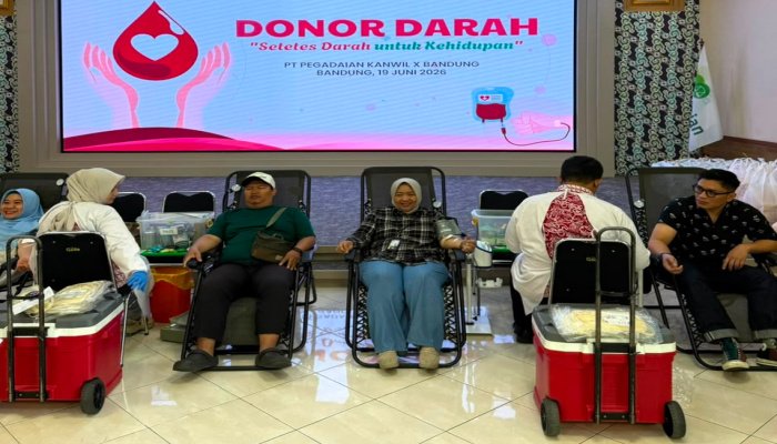 Dalam upaya memperkuat kontribusi sosial bagi masyarakat, PT Pegadaian (Persero) Kantor Wilayah X Jabar menggelar aksi sosial donor darah.
