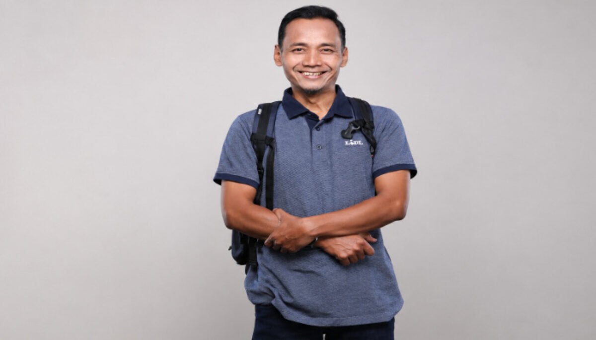 Dunia hiburan Indonesia berduka. Aktor dan komedian Icuk Nugroho, pemeran Saep Copet dalam serial Preman Pensiun, meninggal dunia.