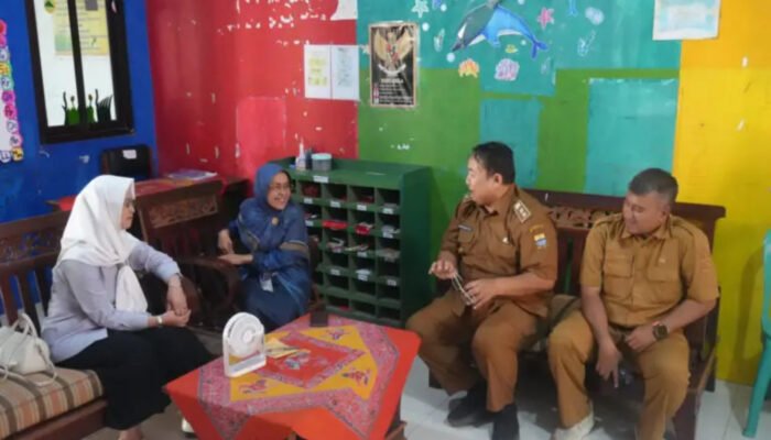 Ketua Fraksi Partai Demokrat DPRD Provinsi Jawa Barat, Hj. Ratnawati, terus memanfaatkan agenda Reses Tahun Sidang 2025-2026.