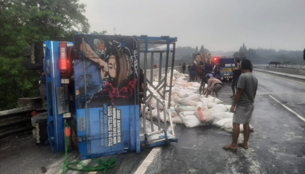 WhatsApp Image 2026-06-13 at 14.18.54 TRUK CIPULANG
