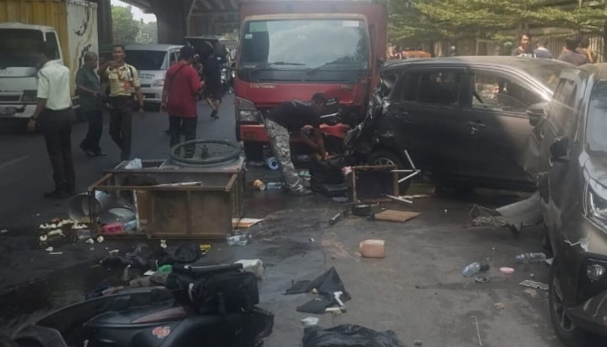 Kecelakaan BERUNTUN