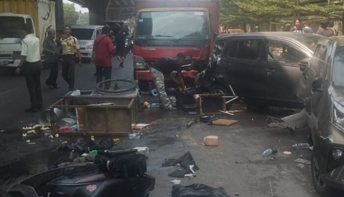 Kecelakaan BERUNTUN