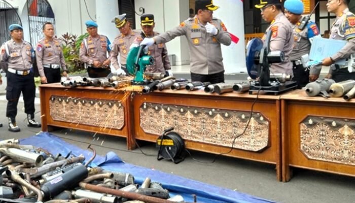 KNALPOT BRONG