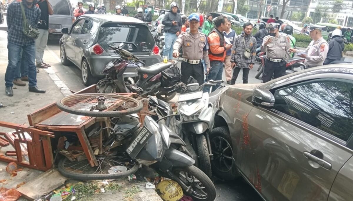 Kecelakaan beruntun