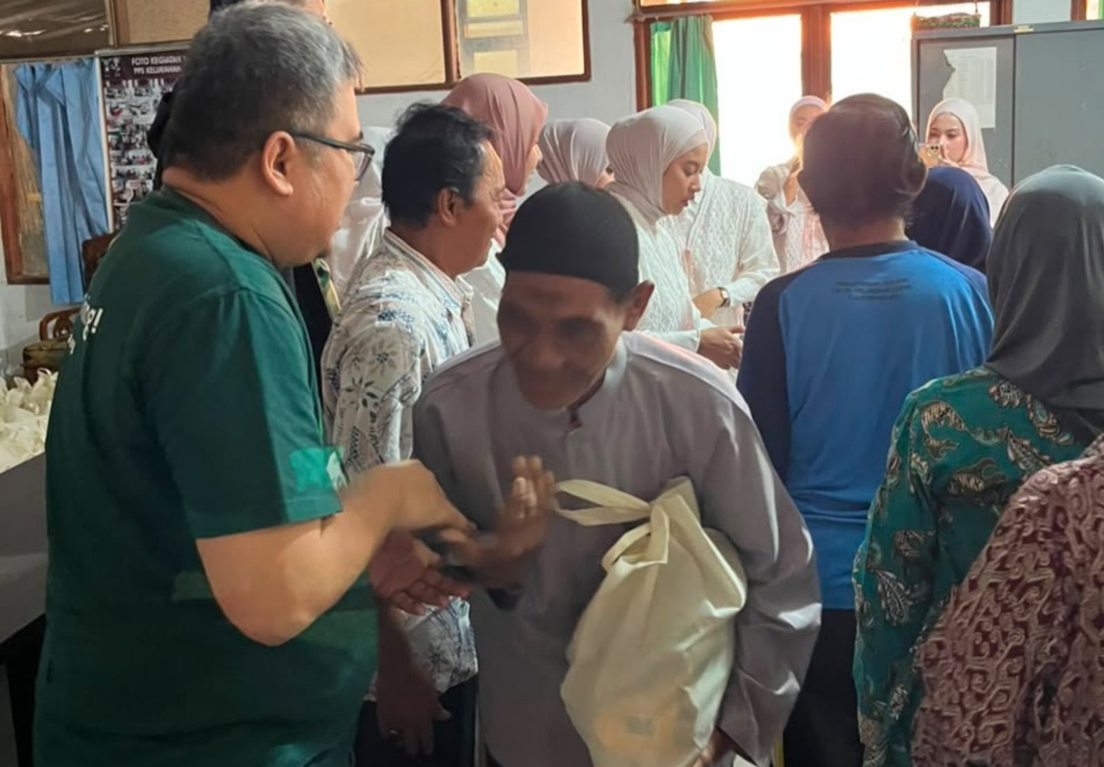 Pegadaian Jawa Barat terus menunjukkan komitmennya dalam memperkuat peran sosial dengan menghadirkan berbagai program.
