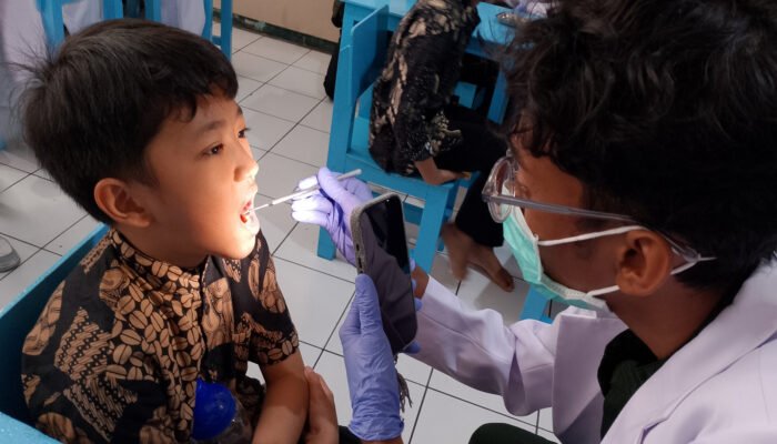 RSGM UNJANI terus menunjukkan komitmennya dalam meningkatkan derajat kesehatan masyarakat melalui aksi nyata.