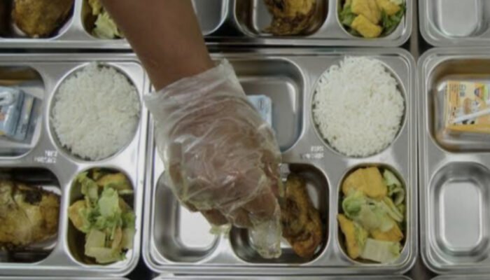 Hasil kajian cepat Ombudsman RI mengenai pelaksanaan Program Makan Bergizi Gratis (MBG) dinilai menjadi peringatan penting bagi pemerintah.