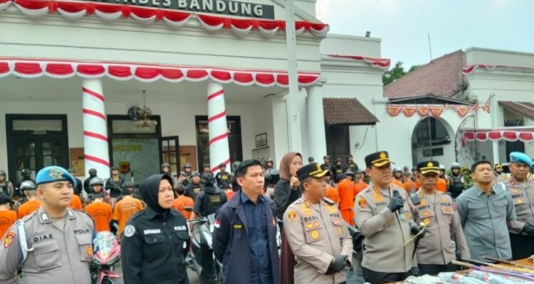 Kapolrestabes Bandung