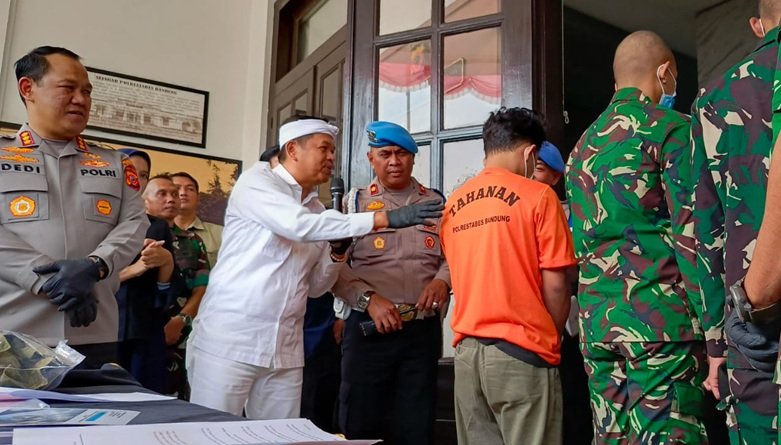 TABRAK LARI