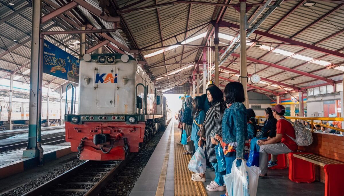 KAI Commuter Hadirkan Tarif Rp8 di HUT Kemerdekaan RI