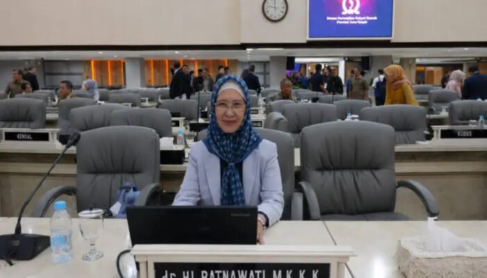 Ratnawati menekankan pentingnya transparansi dan akuntabilitas dalam pembahasan pertanggungjawaban APBD Jabar 2025.