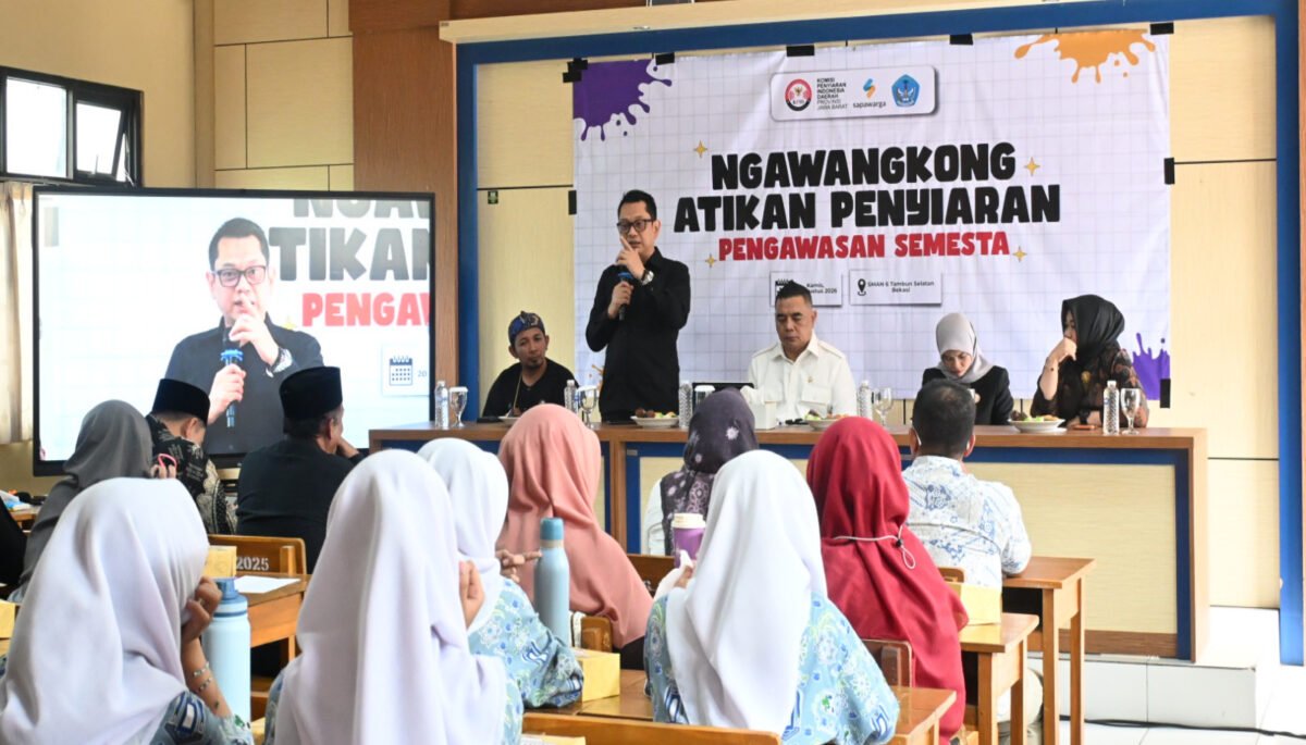 KPID Jabar perkuat literasi media untuk membentengi proses berpikir Gen Z dari ancaman hoax dan konten negatif. KPID Jabar perkuat literasi media untuk membentengi proses berpikir Gen Z dari ancaman hoax dan konten negatif.