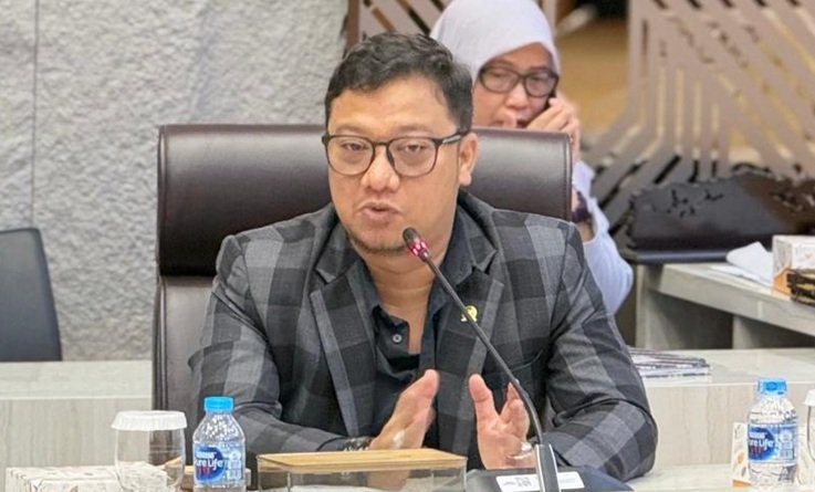 DANIEL MUTAQIEN
