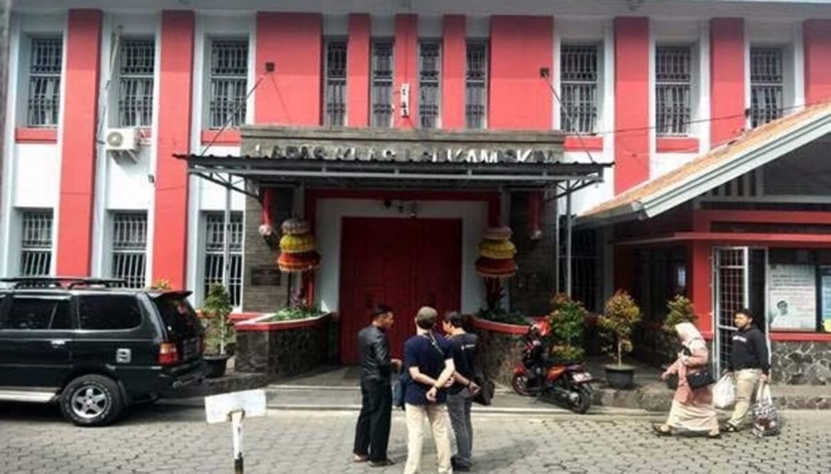 LAPAS SUKAMISKIN