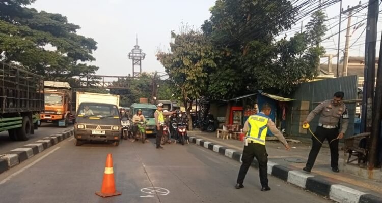 Jalan Soekarno-Hatta Bandung
